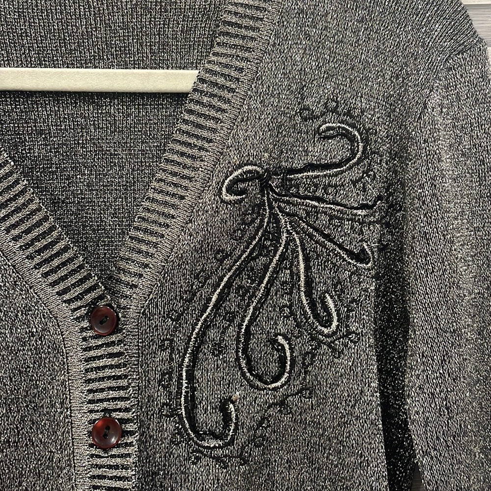 Vintage RARE Silver Metallic Textured knit Cardigan by Barbara Lee